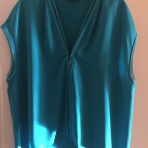 T Tahari emerald green blouse